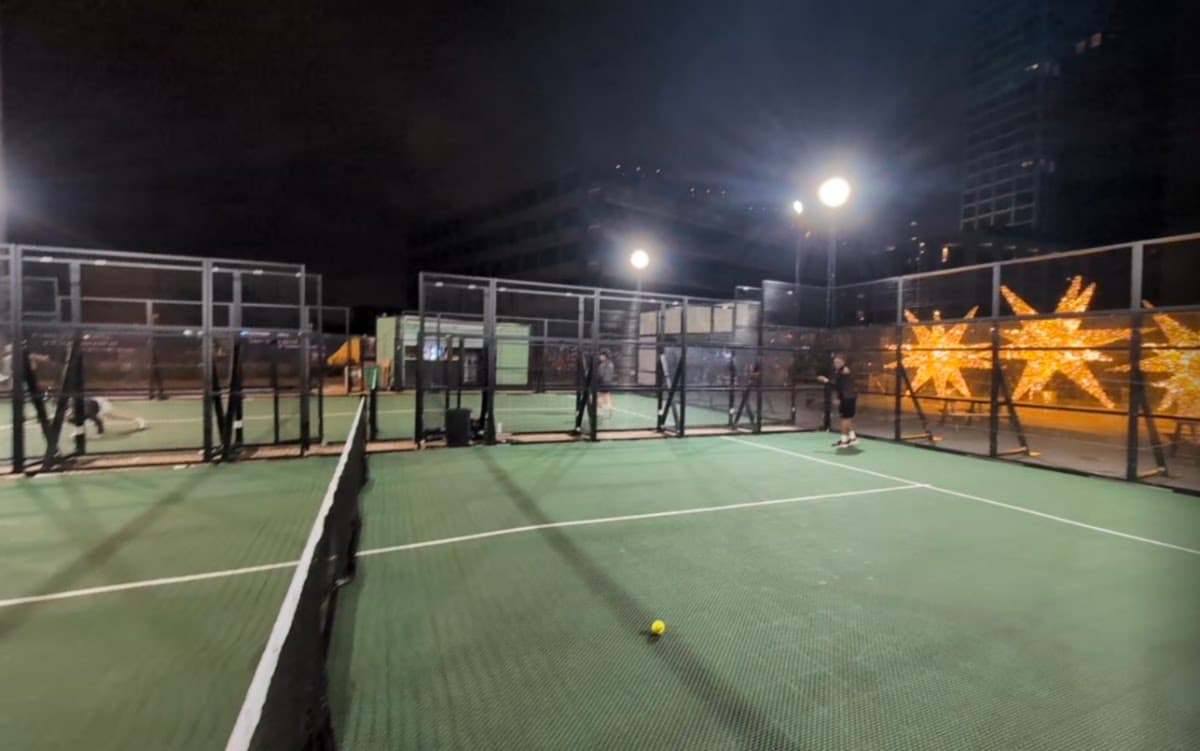 Instantpadel at Canada Water — padel venue in London