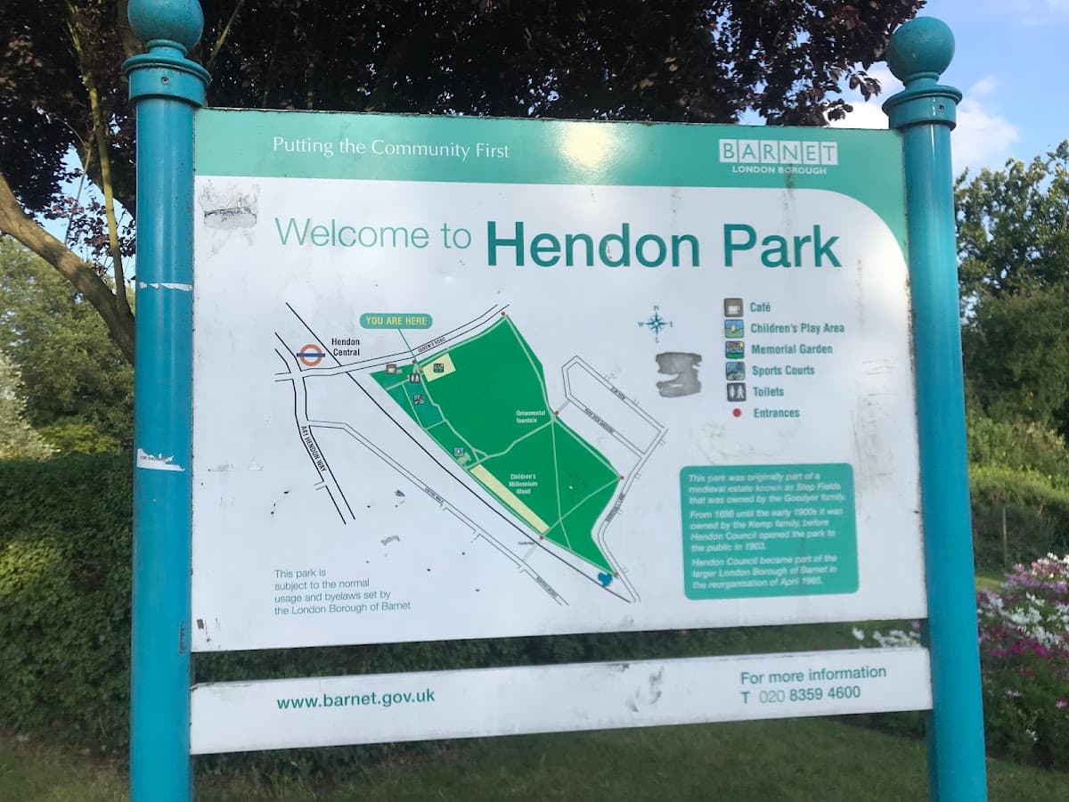 Hendon Park — tennis venue in London