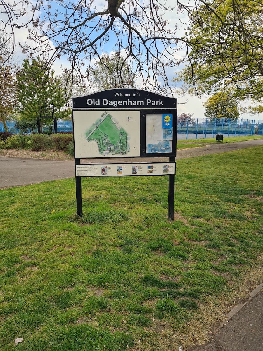 Old Dagenham Park — tennis venue in London