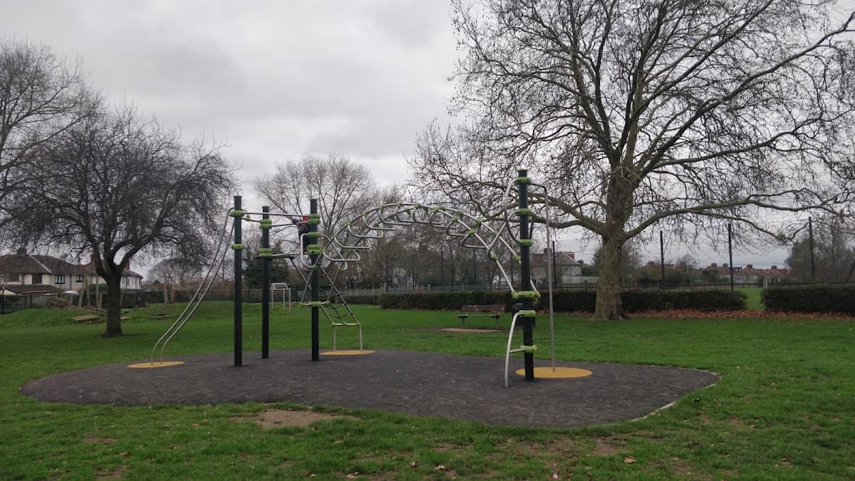 St Chads Park — tennis venue in London