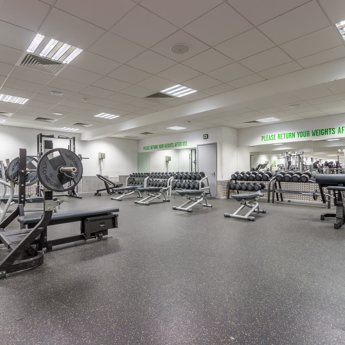 Botwell Green Sports and Leisure Centre — swimming venue in London