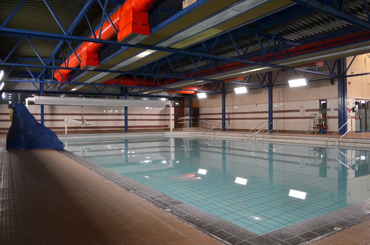 Cally Pool and Gym — swimming venue in London