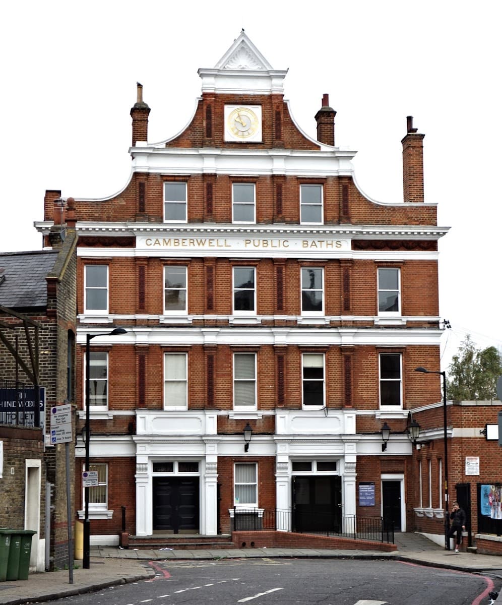 Camberwell Leisure Centre — swimming venue in London