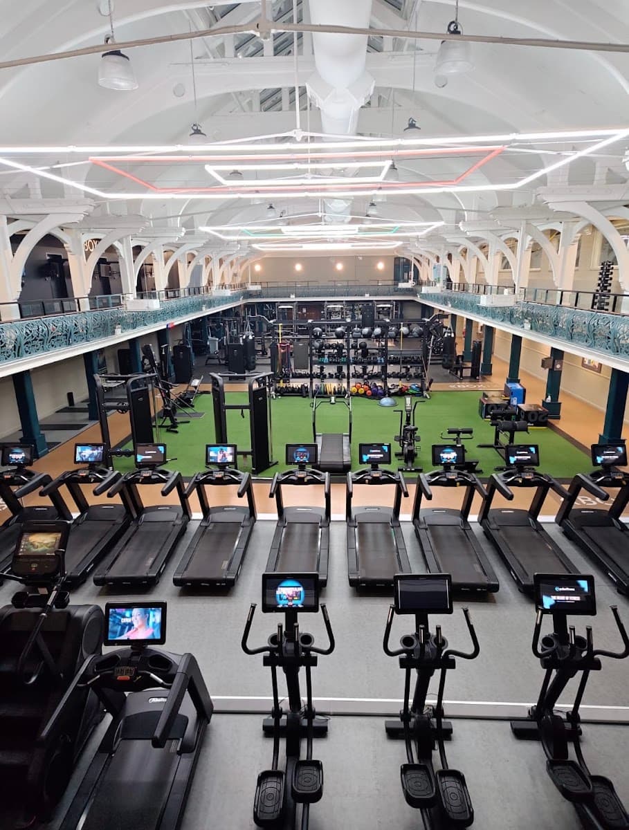 Dulwich Leisure Centre — swimming venue in London