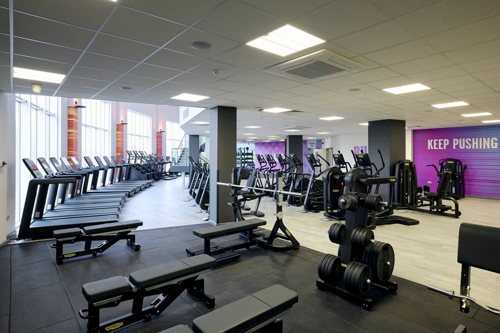 Edmonton Leisure Centre — swimming venue in London