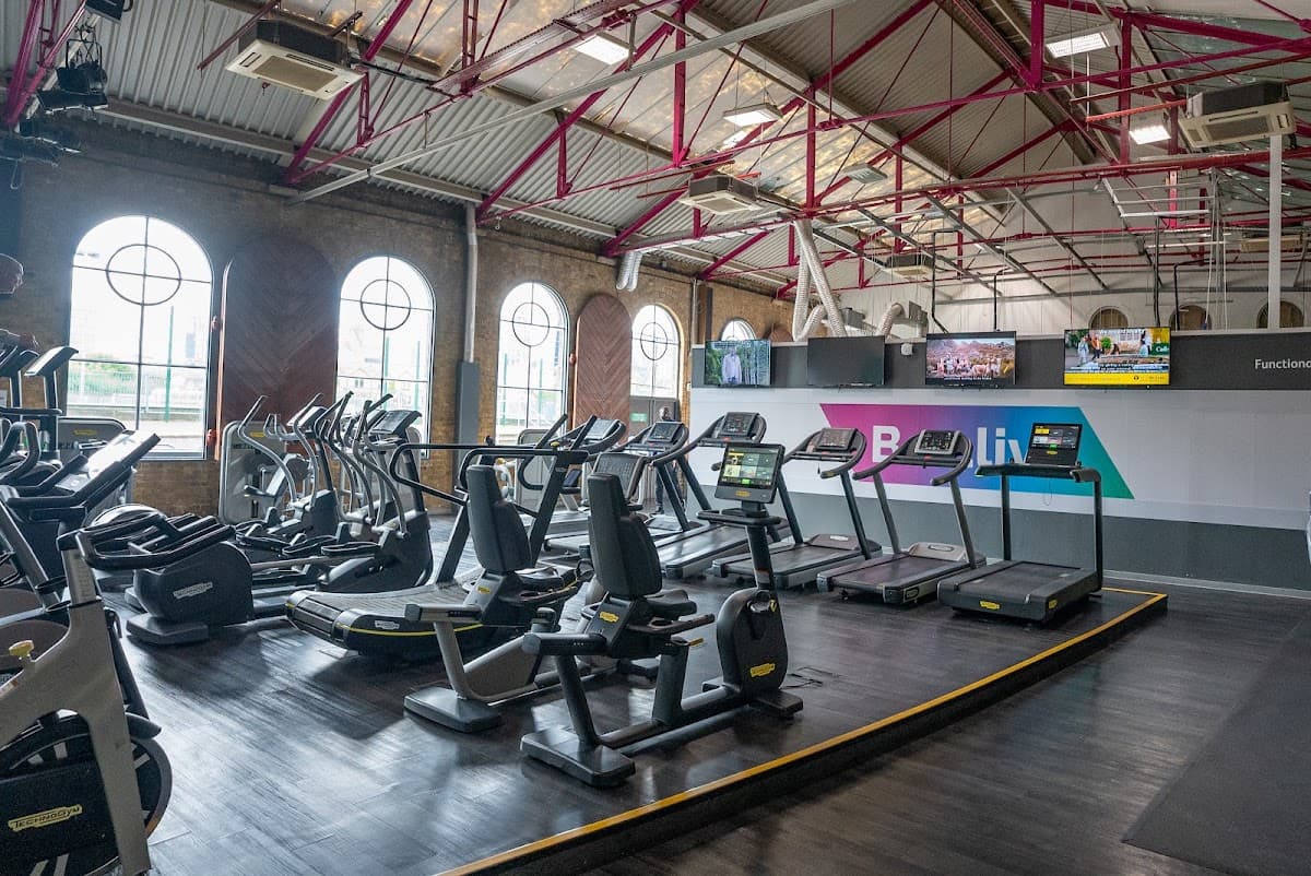 John Orwell Sports Centre — tennis venue in London